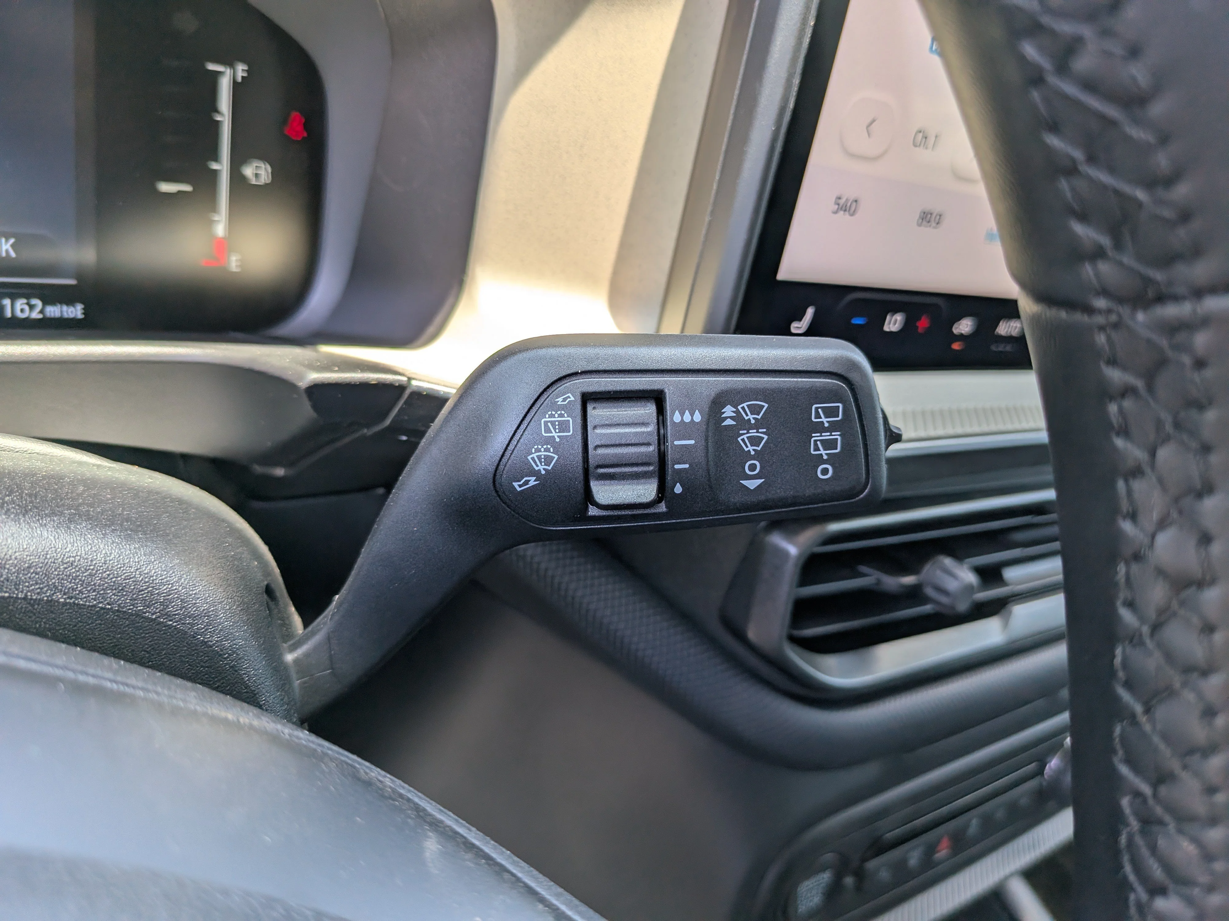 New 2026 Carbonized Gray Metallic Ford Big Bend® image 30
