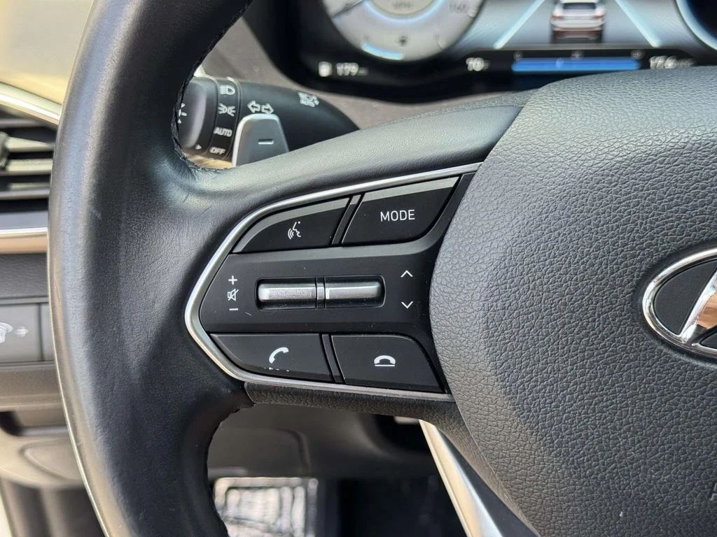 Used 2022 Gray Hyundai SEL image 22