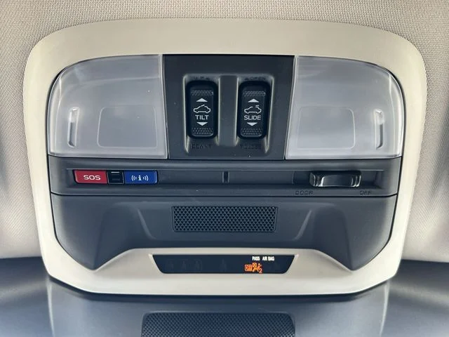 Certified Used 2025 Gray Subaru Premium image 30