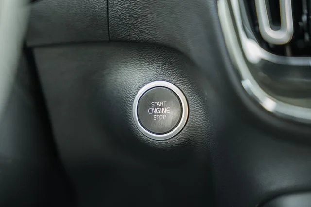 Certified Used 2023 Onyx Black Volvo Plus image 29