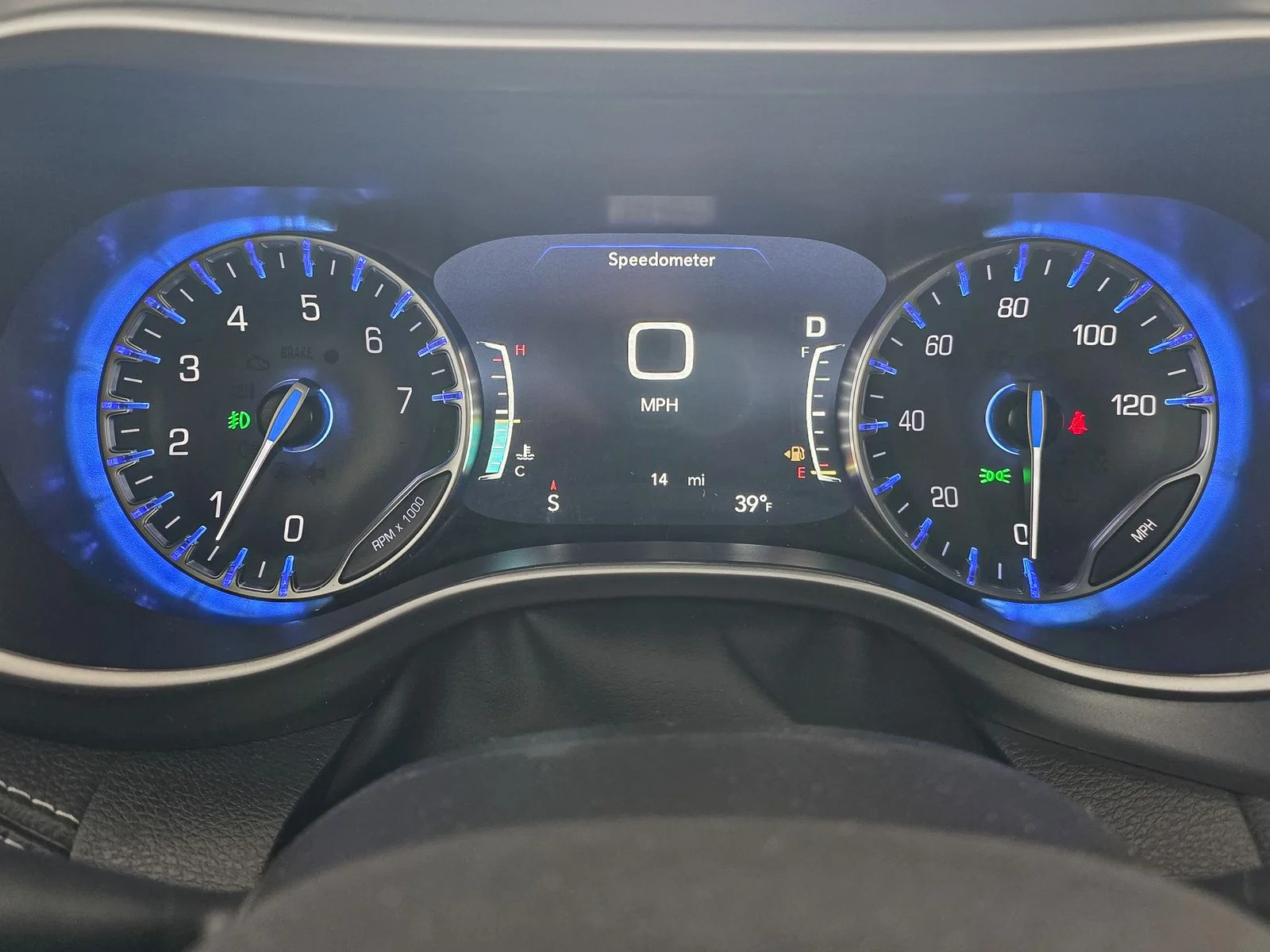 2026 Chrysler Pacifica Select - Photo 42
