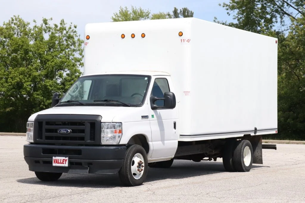 Used 2023 White Ford Base image 5