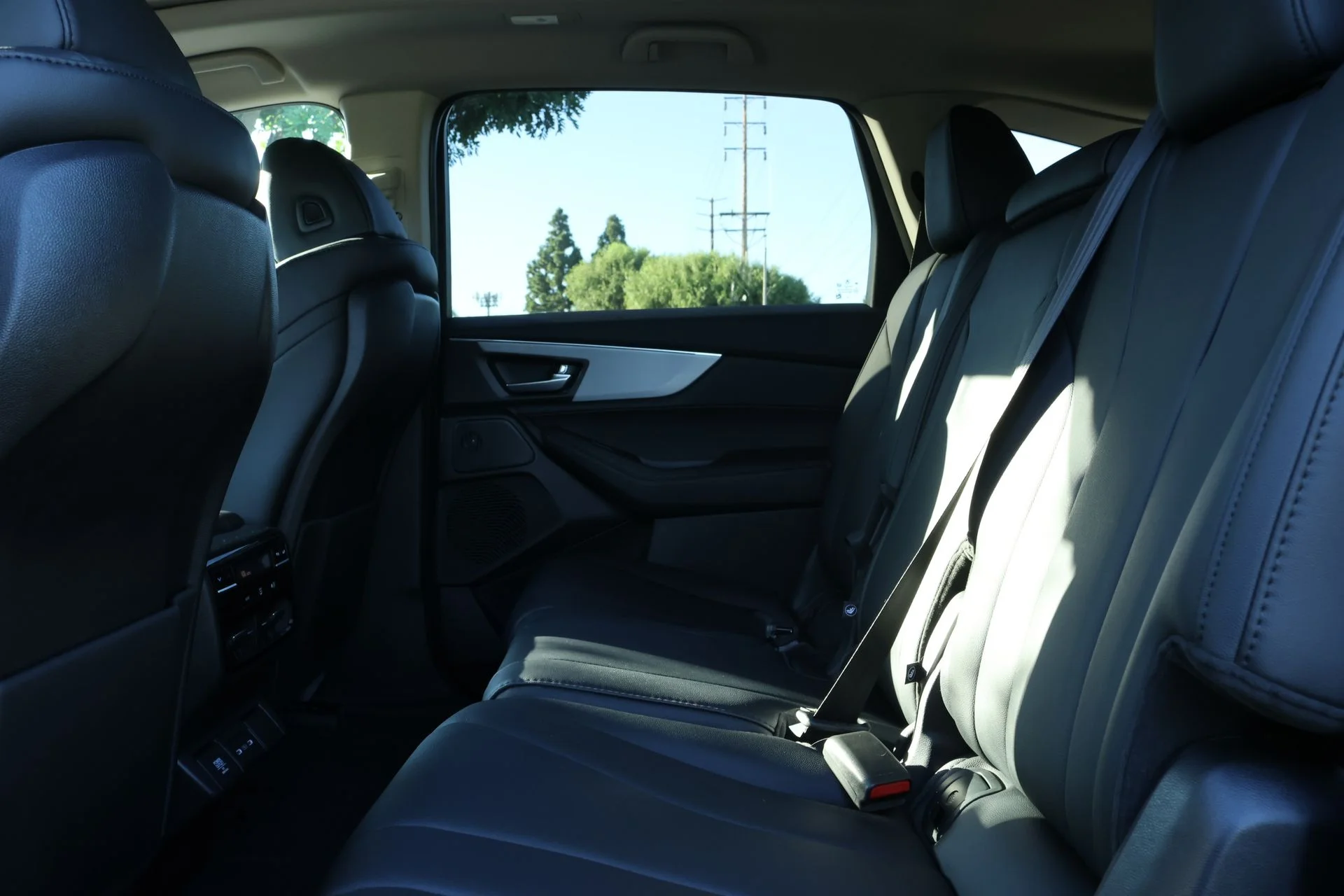 Certified Used 2026 Majestic Black Pearl Acura SH-AWD image 19