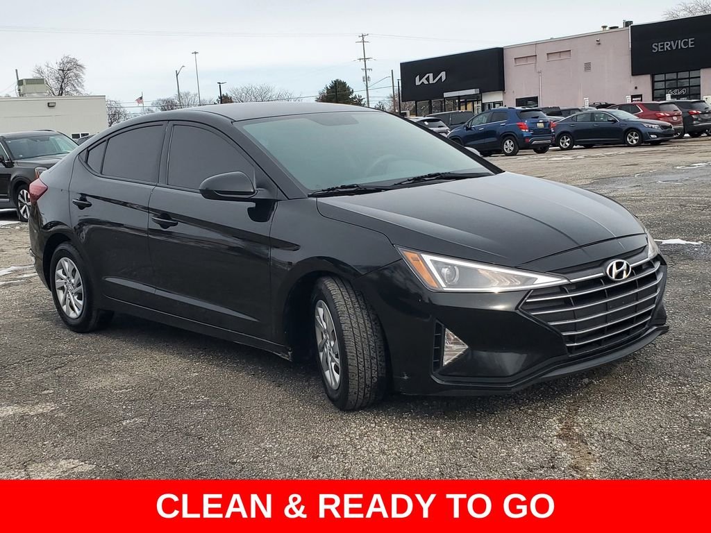 Used 2019 Hyundai Elantra SE with VIN 5NPD74LF7KH496781 for sale in Saginaw, MI