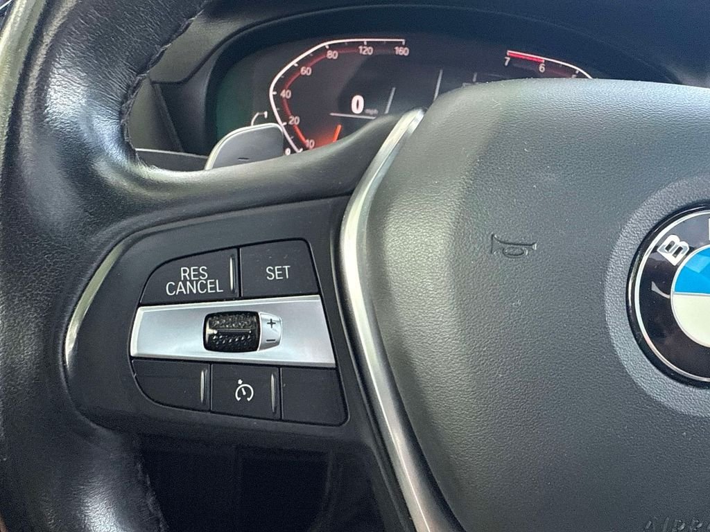 Used 2020 Black BMW xDrive30i image 32