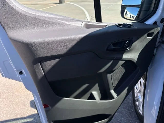 Used 2024 White Ford XLT image 27