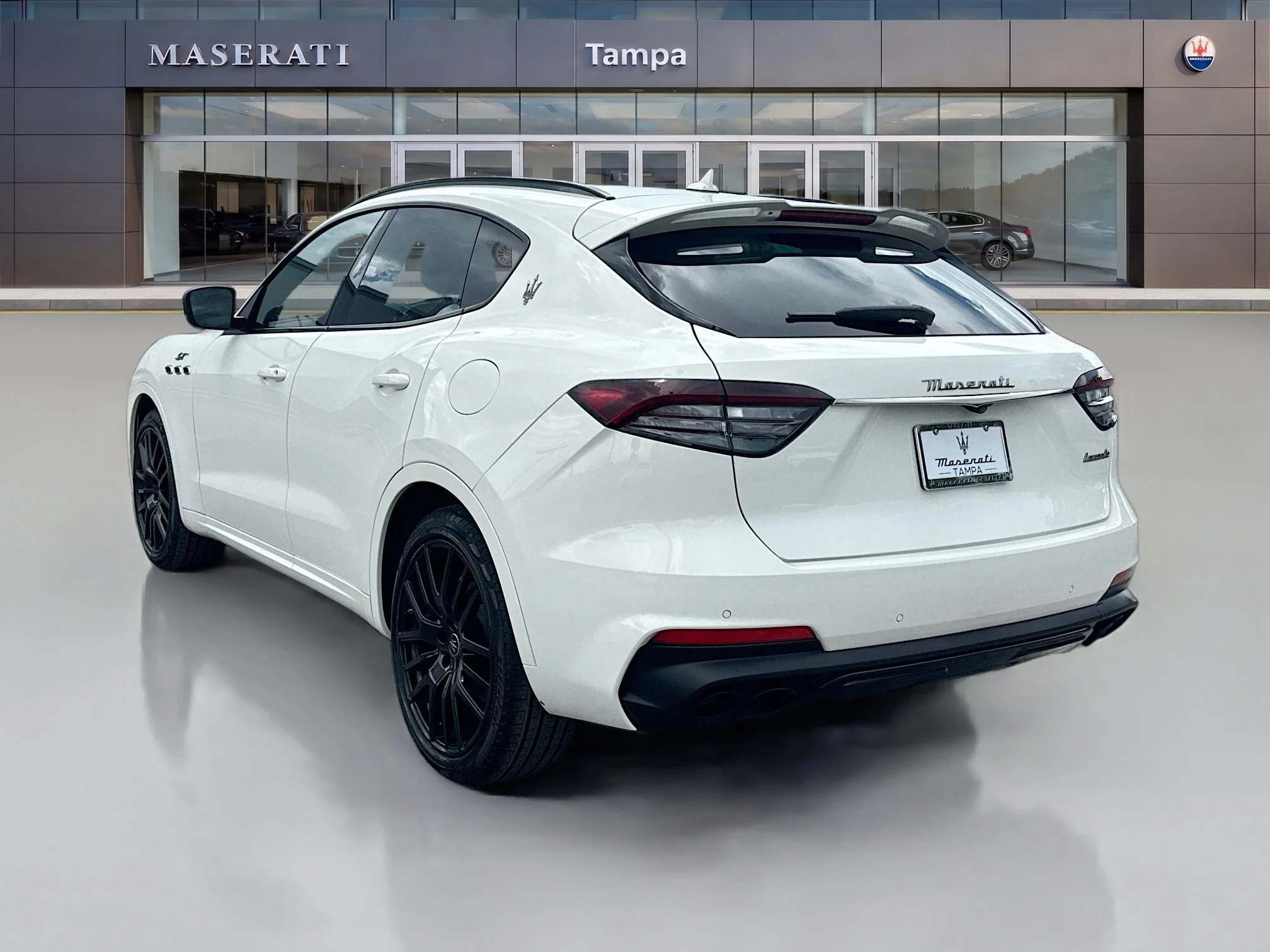 Used 2022 Bianco Maserati GT image 5