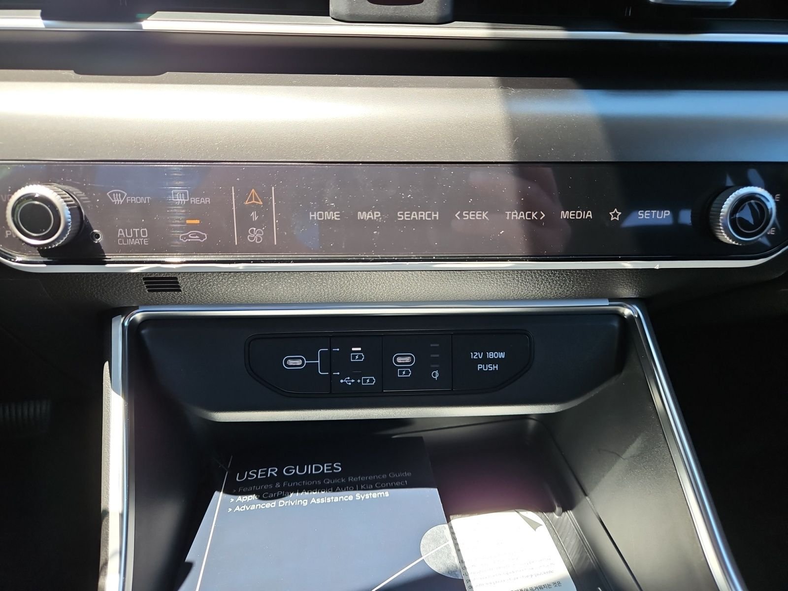 New 2026 Snow White Pearl Kia SX Prestige image 28