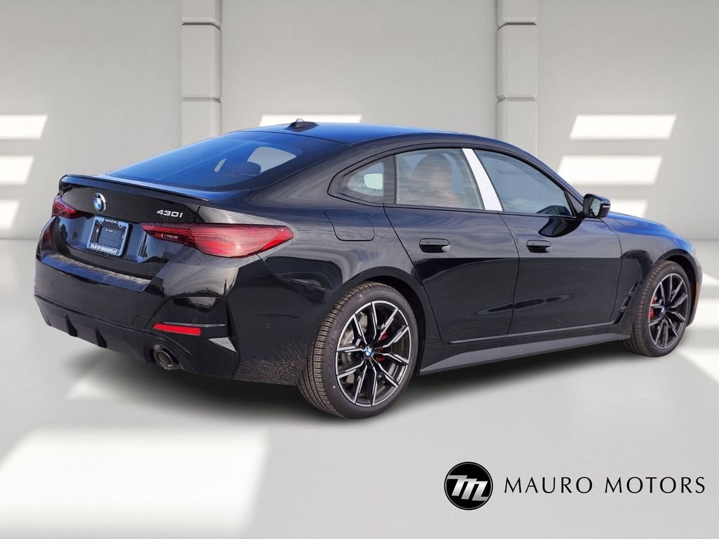 Used 2026 Black BMW 430i xDrive Gran Coupe image 3