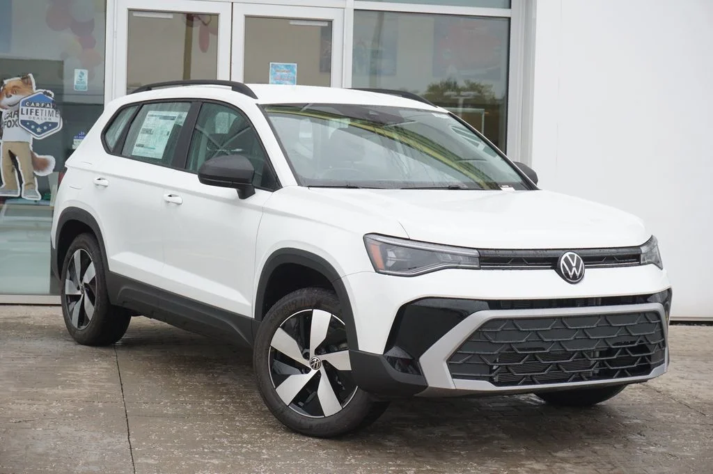 New 2026 White Volkswagen 1.5T S image 3