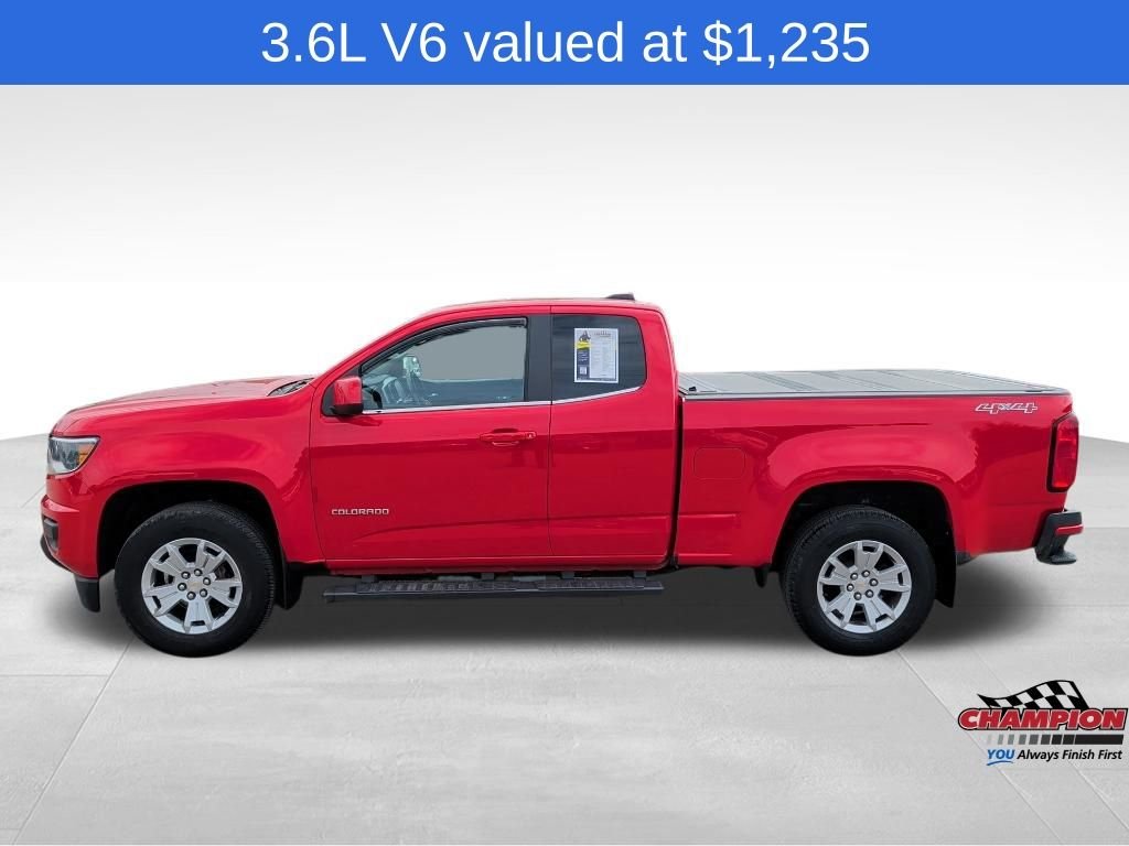 Used 2016 Red Chevrolet LT image 2