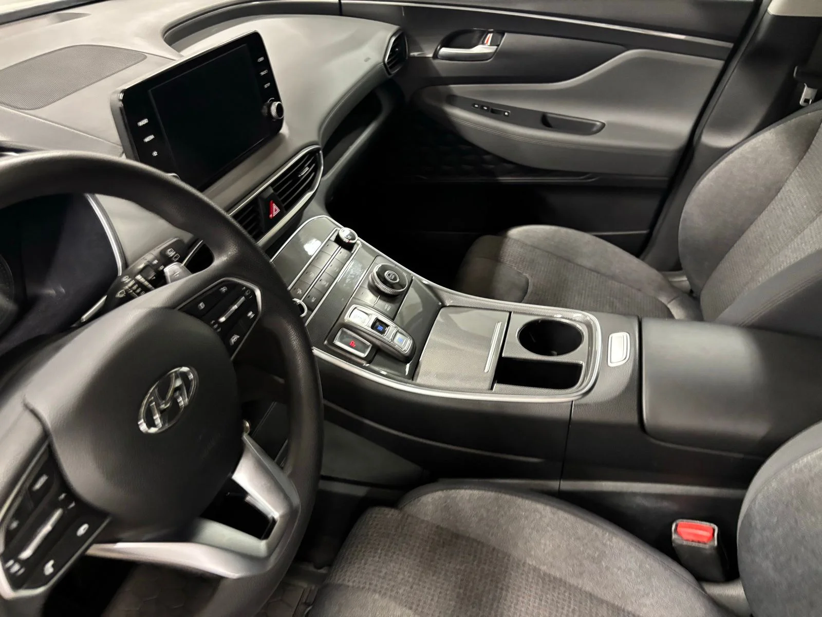 Used 2023 Gray Hyundai SE image 17