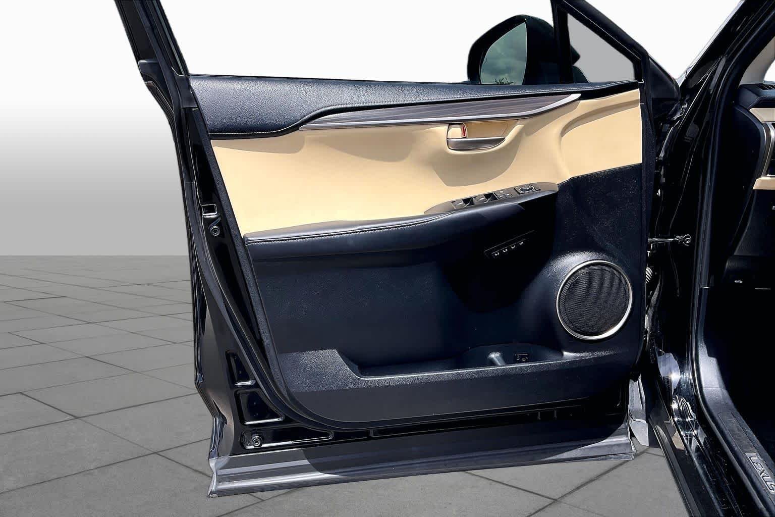 Used 2017 Obsidian Lexus  image 20