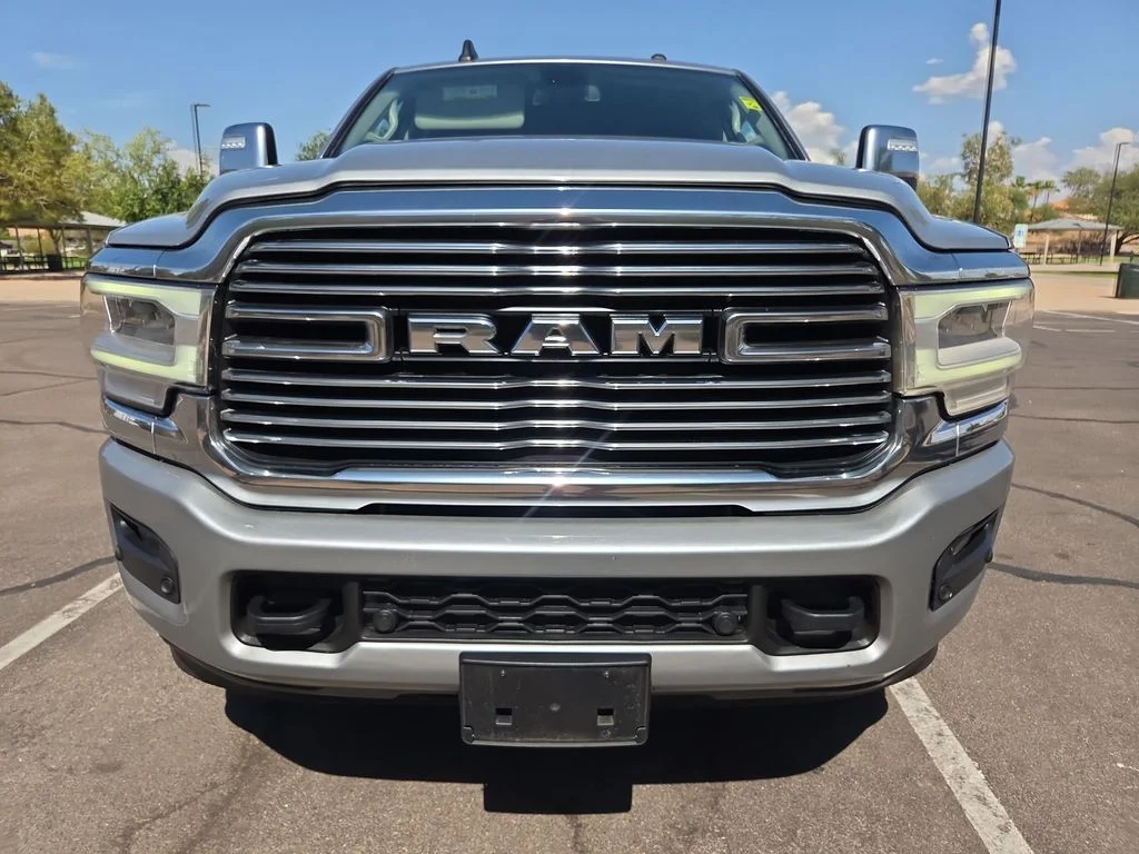 Used 2024 Silver Ram Laramie image 3
