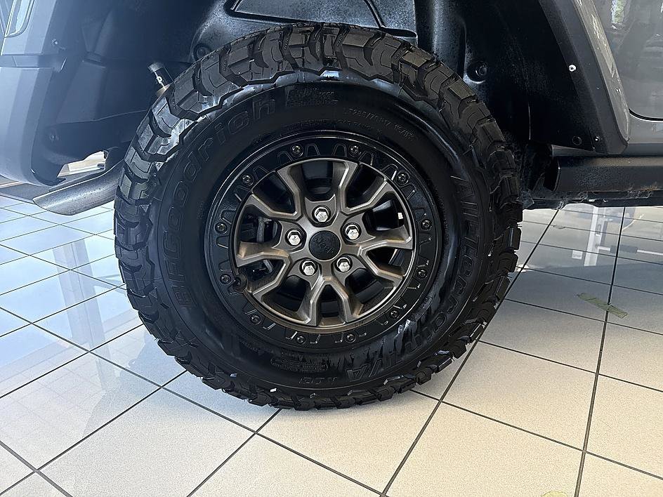 Used 2021 Sting-Gray Clearcoat Jeep Unlimited Rubicon 392 image 11