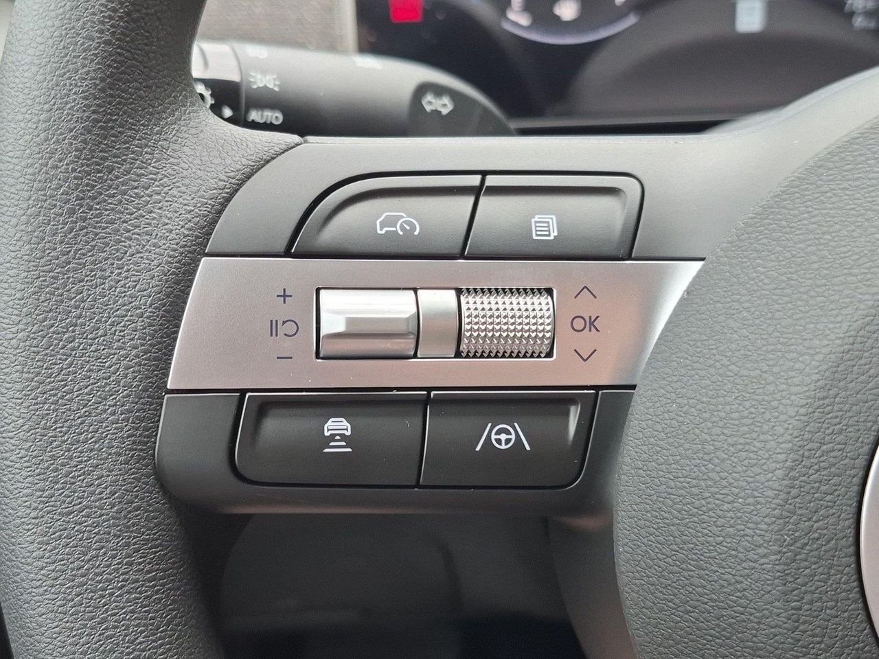 New 2026 Shimmering Silver Hyundai SEL AWD image 19