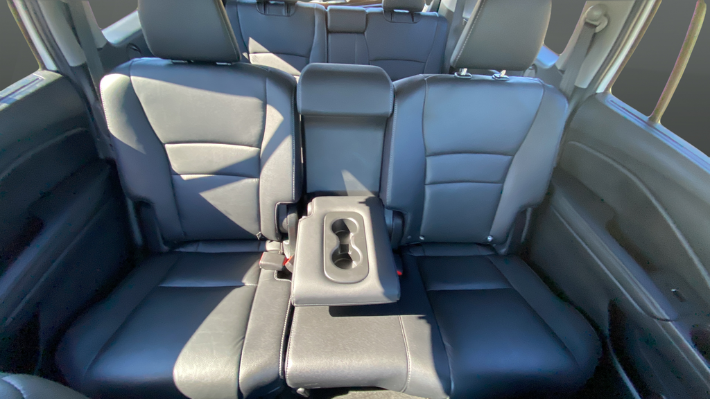 Used 2022 Platinum White Pearl Honda AWD EX-L image 25