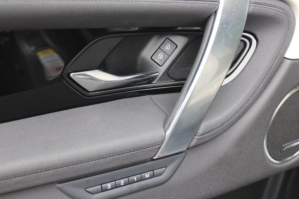 2025 Land Rover Discovery Sport S - Photo 14