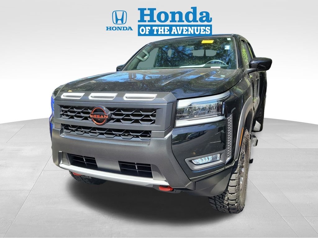 Used 2025 Super Black Nissan PRO-X image 4