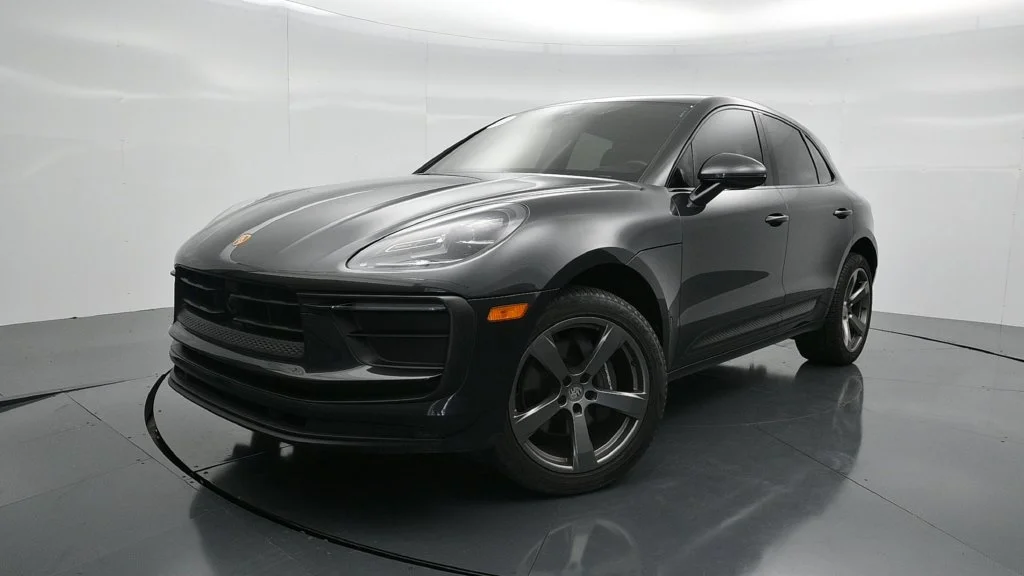 2023 Porsche Macan