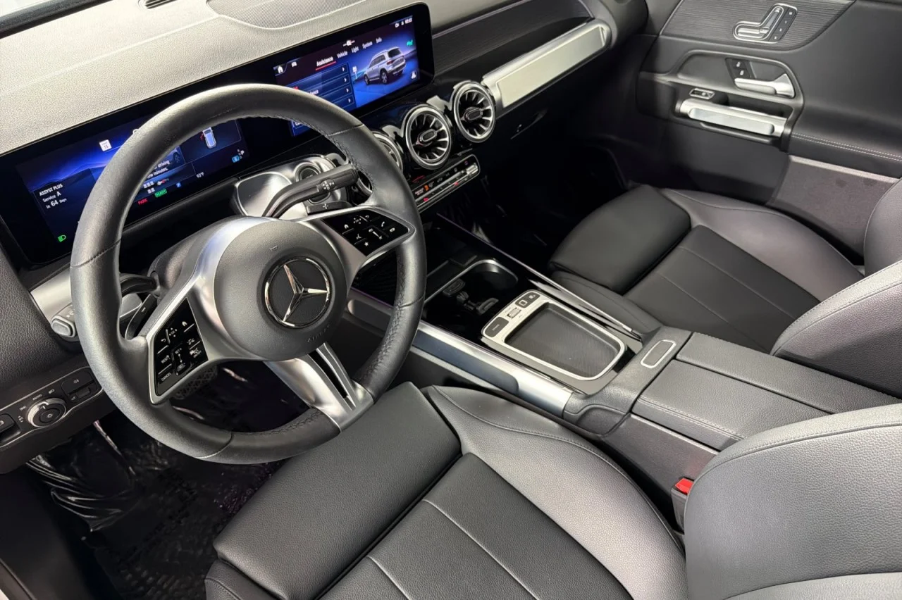 Certified Used 2025 Cirrus Silver Metallic Mercedes-Benz EQB 300 image 9