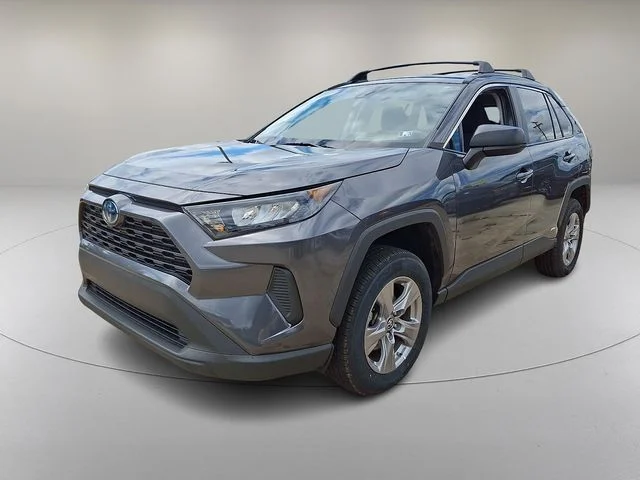 Used 2022 Gray Toyota LE image 5