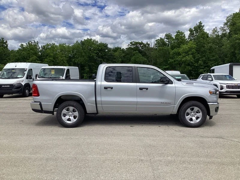 New 2026 Silver Zynith Exterior Paint RAM Big Horn/Lone Star image 8
