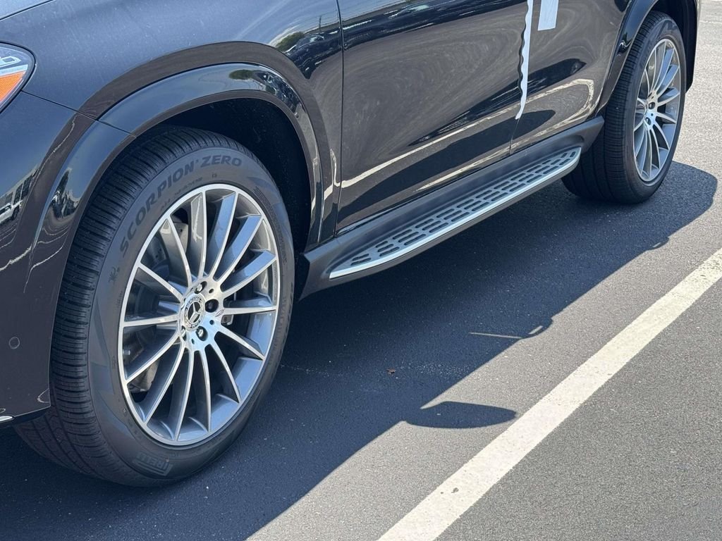 New 2026 Black Mercedes-Benz GLE 350 image 13
