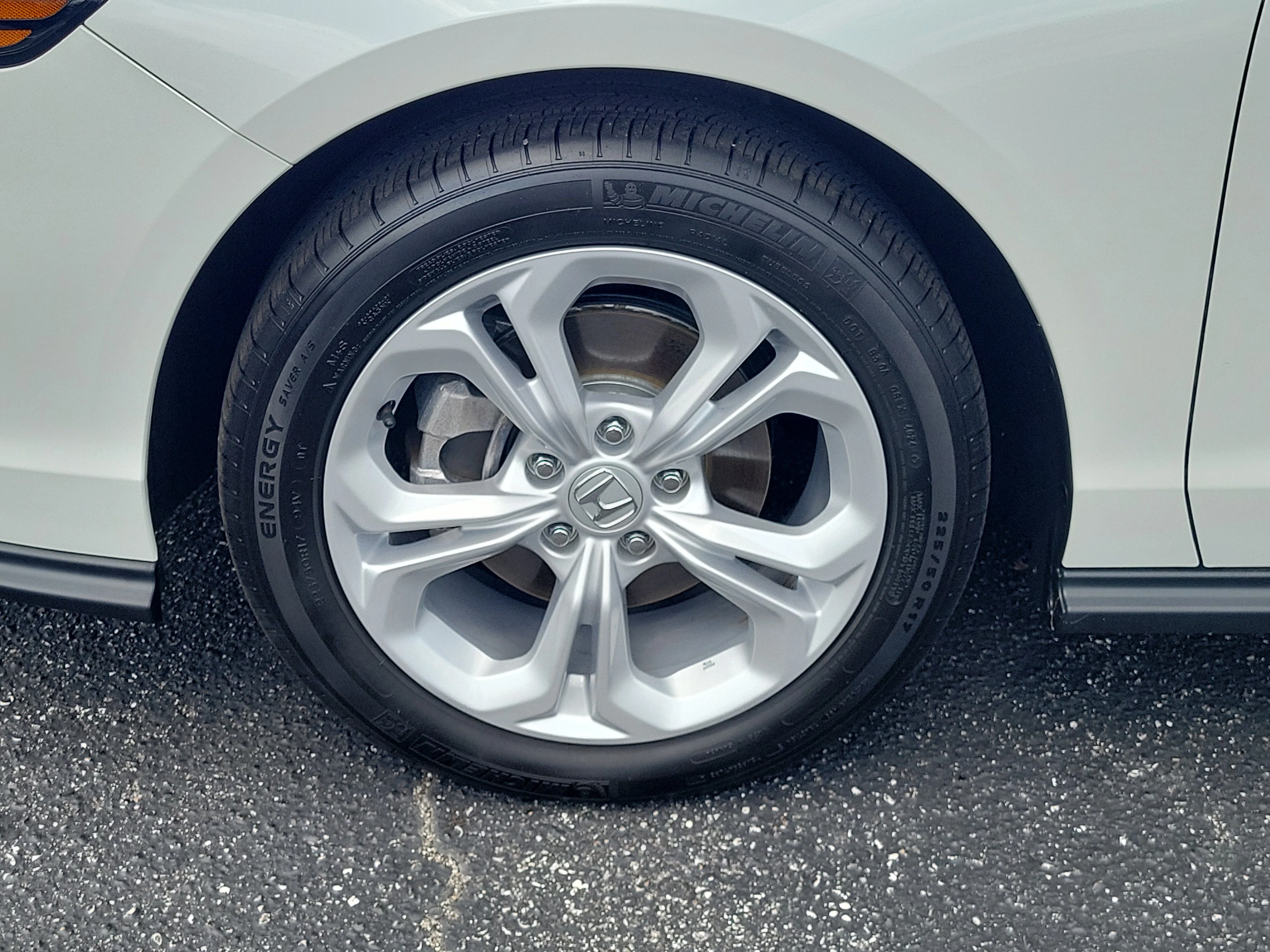Certified Used 2025 Platinum White Pearl Honda LX image 60