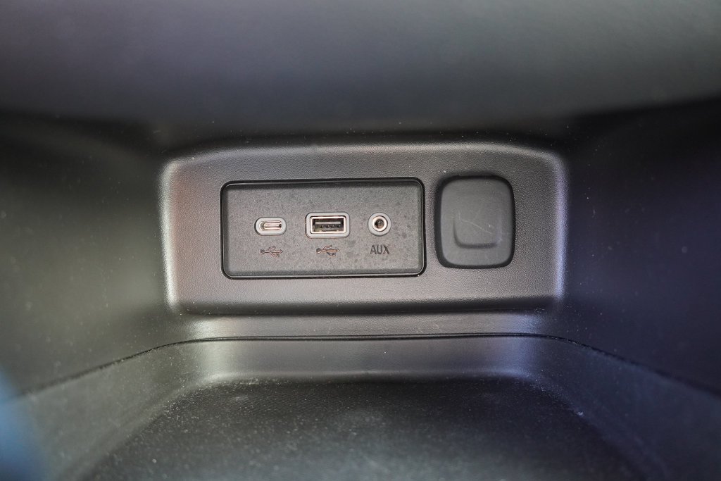 2024 Chevrolet Equinox LT - Photo 27