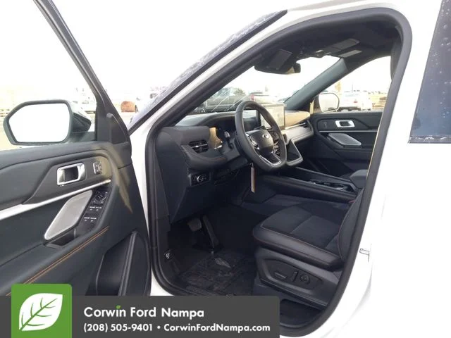 2026 Ford Explorer Tremor - Photo 9