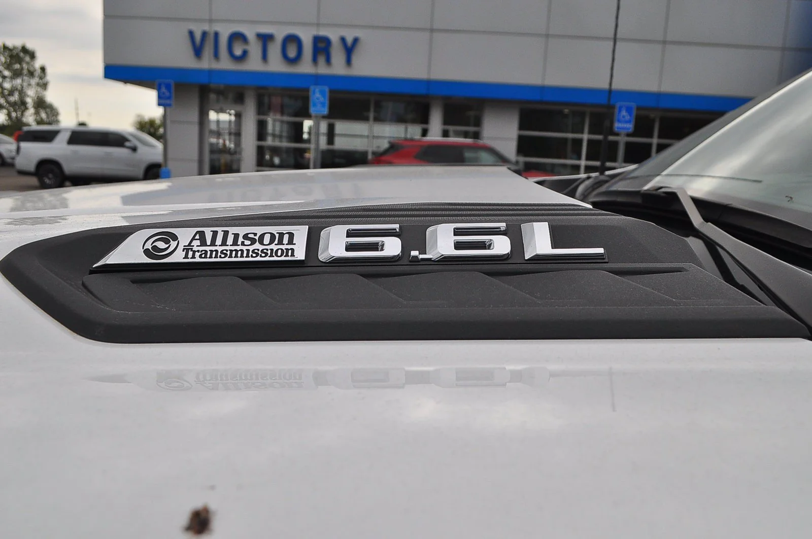 Used 2024 Summit White Chevrolet Work Truck image 35