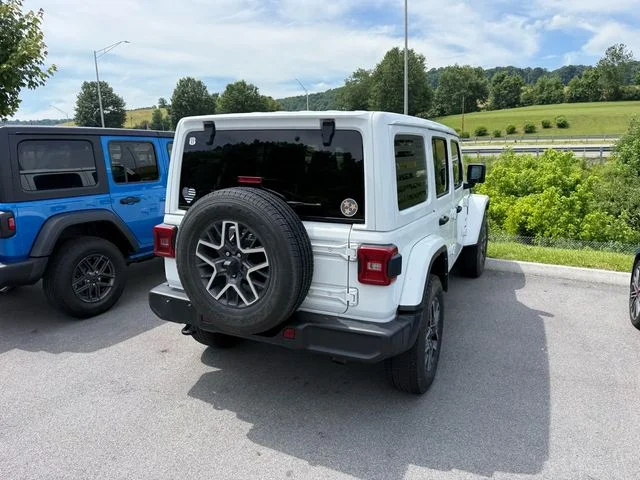 Used 2024 White Jeep Sahara image 14