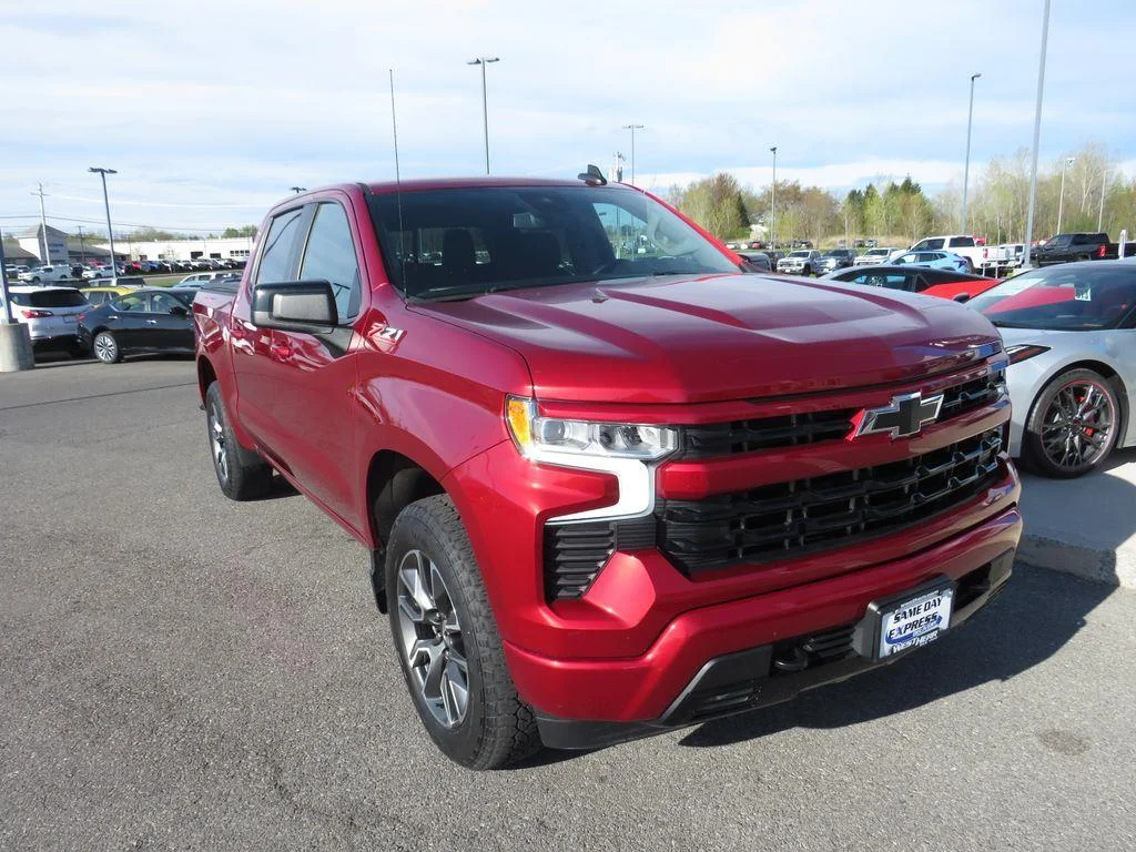 Used 2023 Radiant Red Tintcoat Chevrolet RST image 3