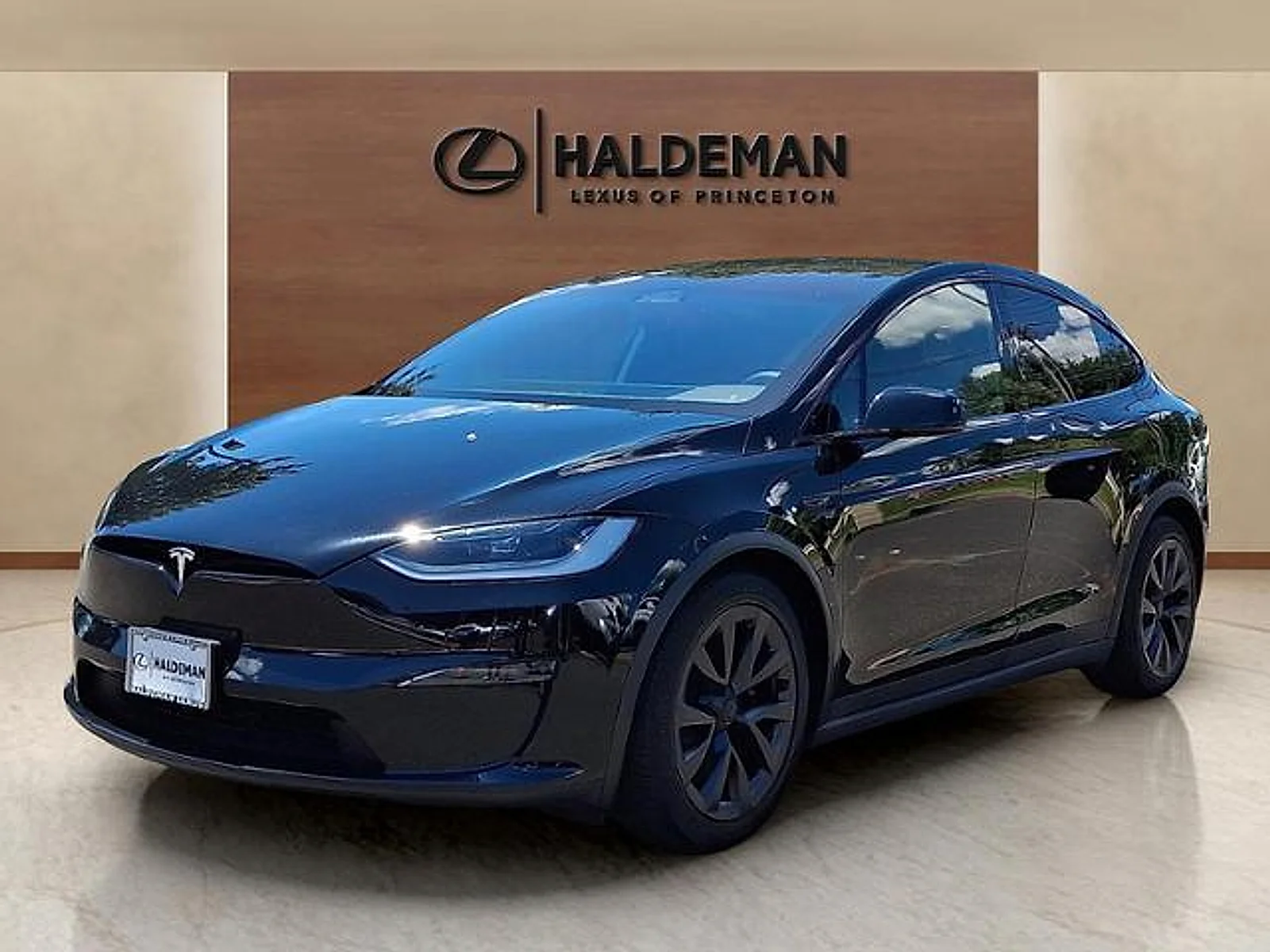 Used 2024 Solid Black Tesla Long Range image 3