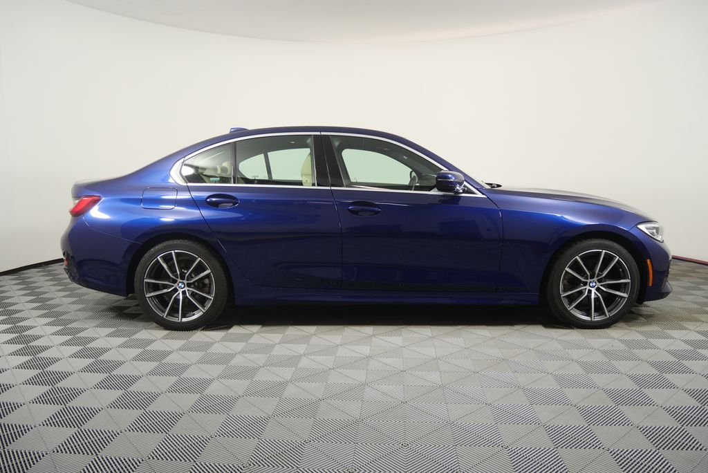 Used 2020 Mediterranean Blue Metallic BMW 330i xDrive image 2