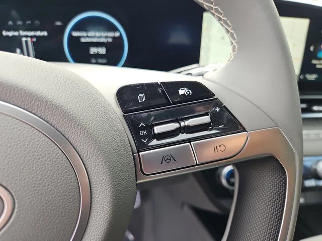 2025 Hyundai Elantra Blue - Photo 20