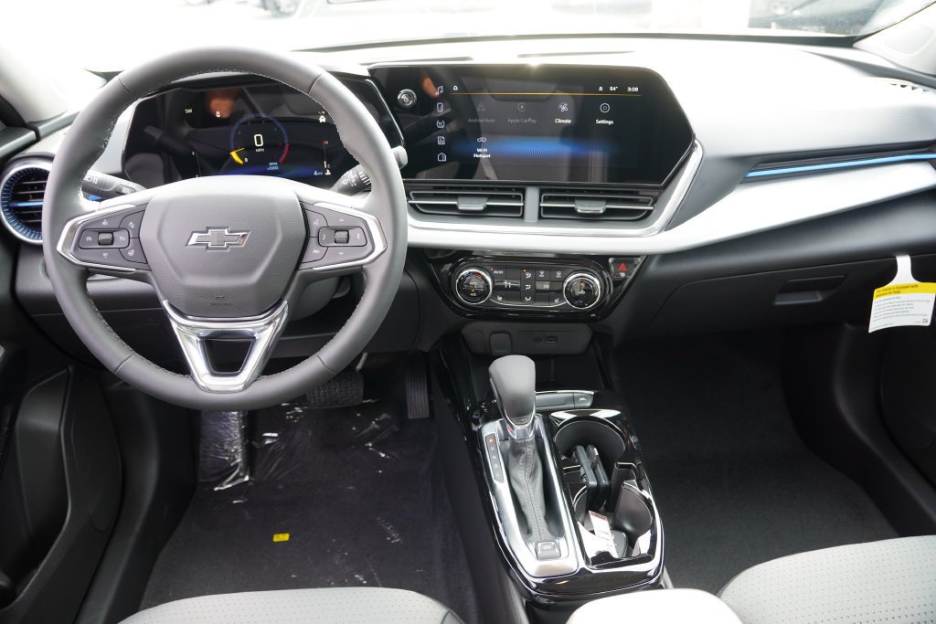 2026 Chevrolet Trax LT - Photo 12