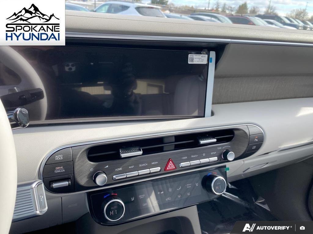 New 2026 Classy Blue Pearl Hyundai SEL 8P image 22