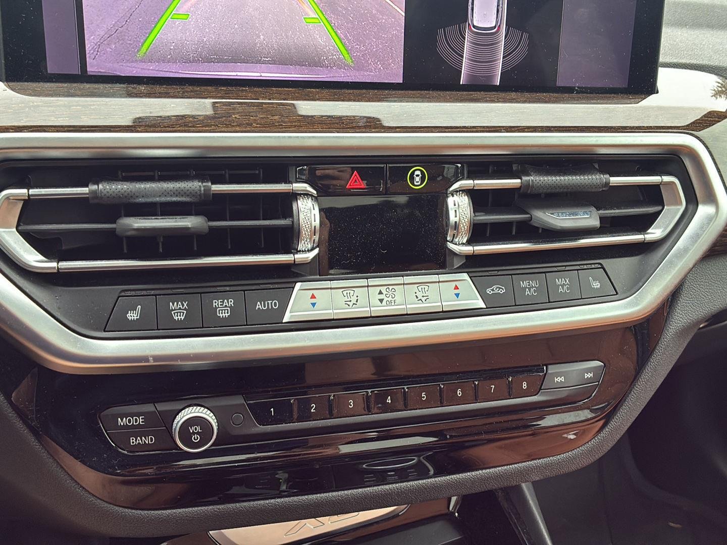 Used 2023 Skyscraper Gray Metallic BMW xDrive30i image 18