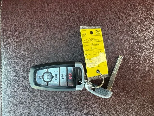 Used 2022 Silver Ford Lariat image 45