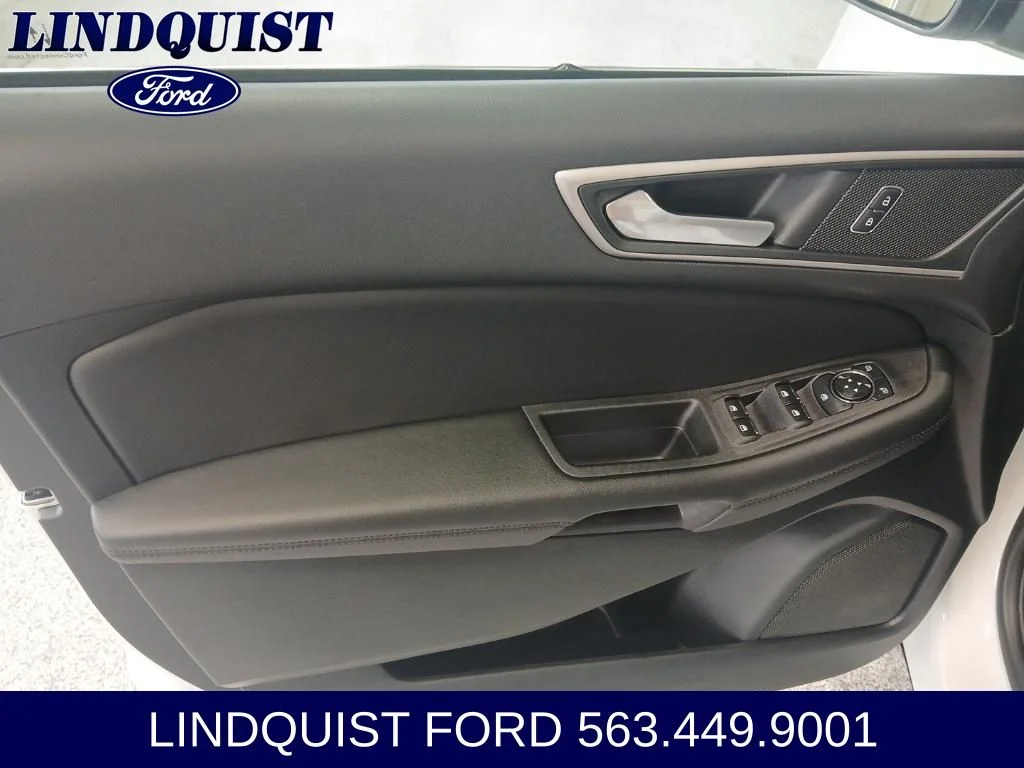 2023 Ford Edge SEL - Photo 12