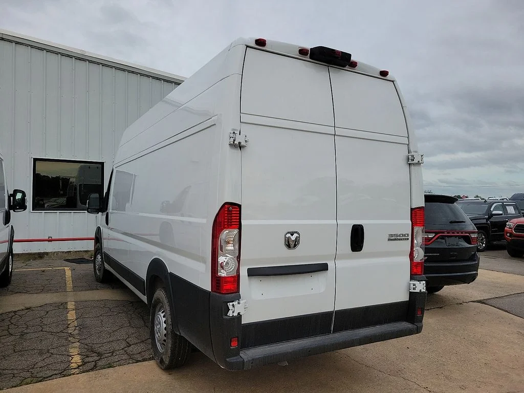 Used 2025 White Ram Super High Roof image 3