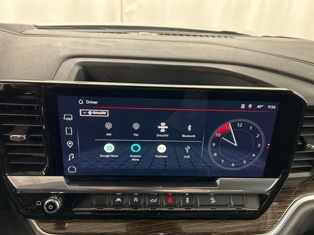 Used 2022 Silver GMC Elevation image 15