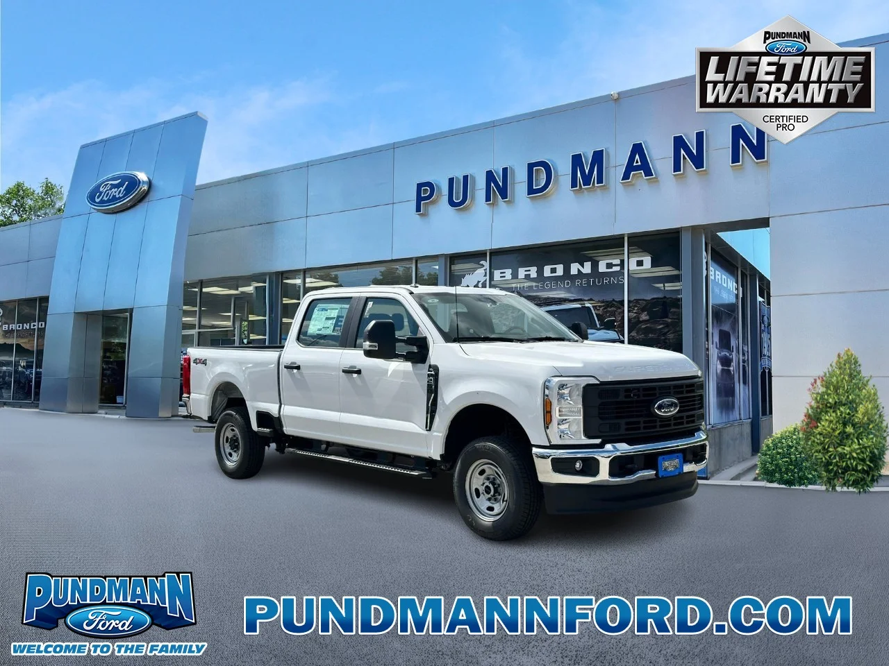 New 2026 Oxford White Ford F-250® XL image 1