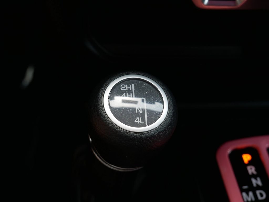 Certified Used 2020  Jeep Unlimited Sport image 25