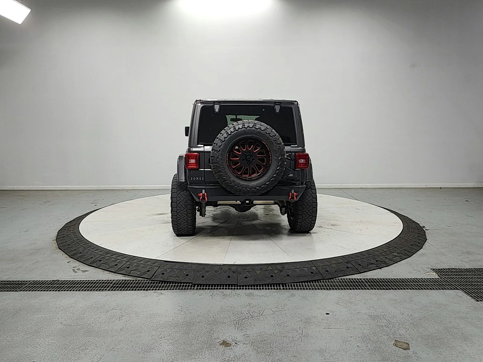 Used 2021 Gray Jeep Unlimited Rubicon image 6