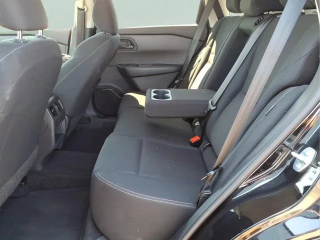 Used 2024  Nissan S image 20