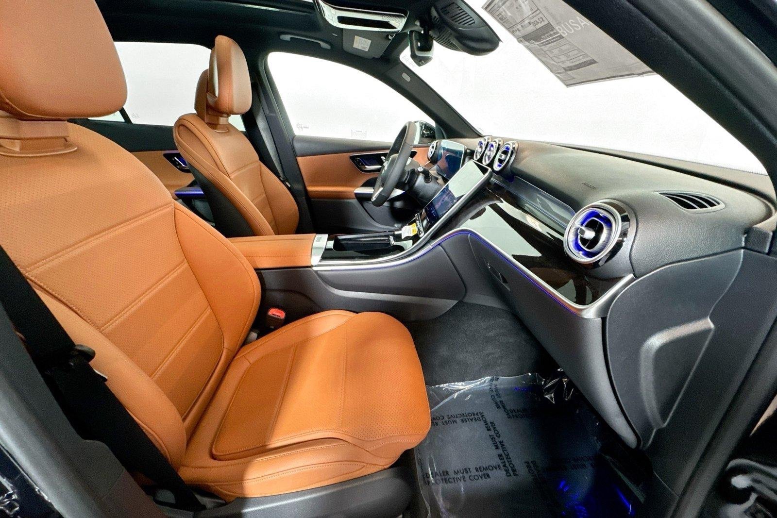 New 2026 Black Mercedes-Benz GLC 300 image 26