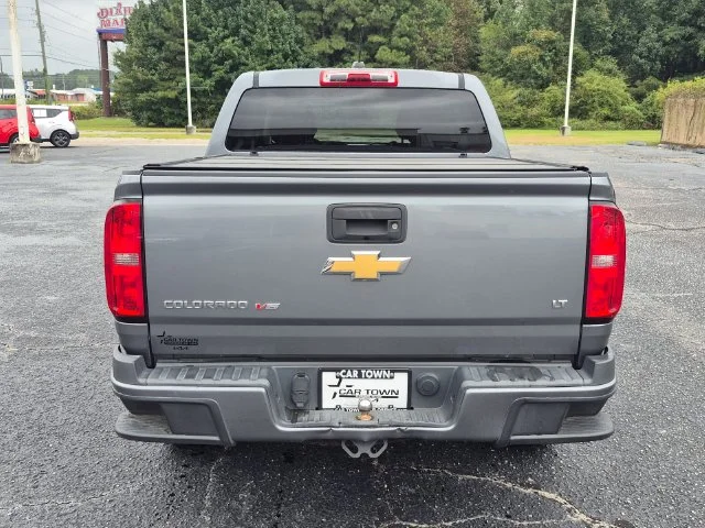 Used 2018 Gray Chevrolet LT image 3